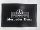 zástěrka auto s nápisem Mercedes